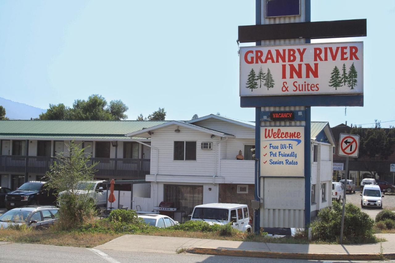 Granby River & Suites Hotel 5*