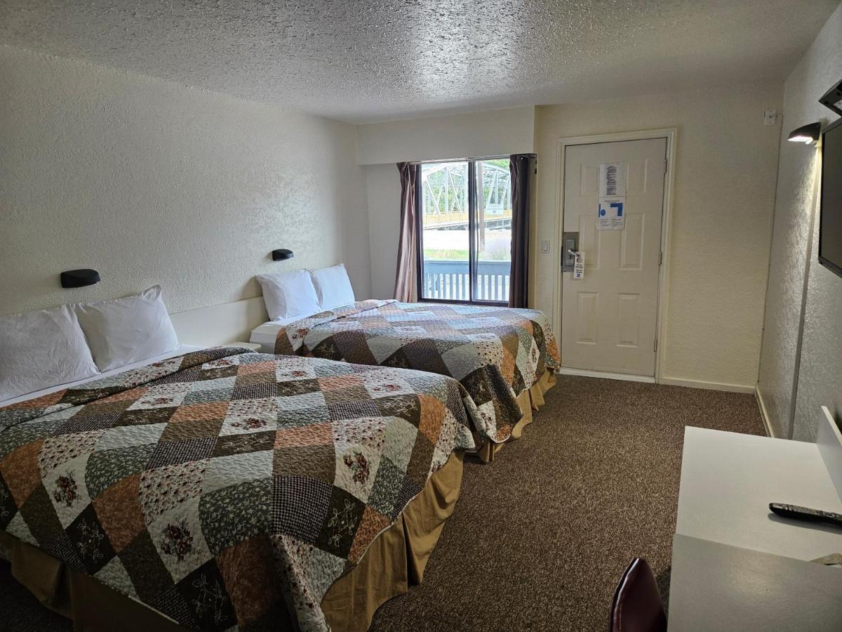 Hotel Granby River & Suites Grand Forks